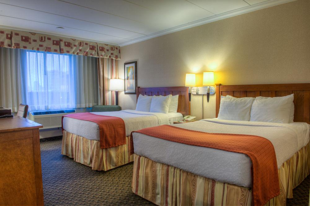 Four Points By Sheraton Windsor Downtown Экстерьер фото