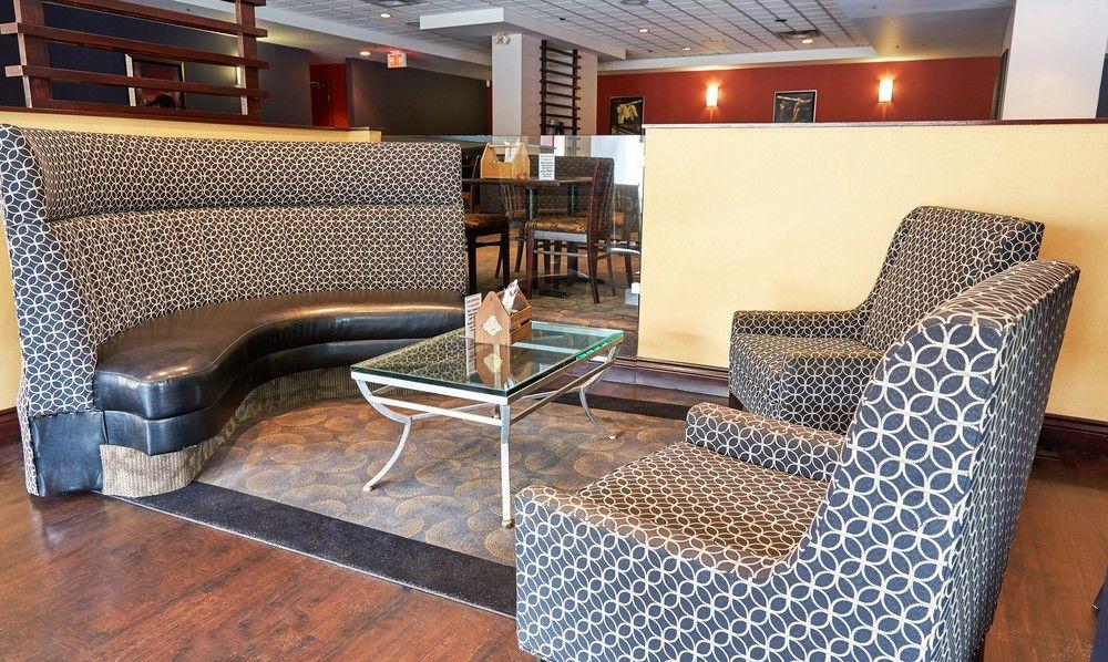 Four Points By Sheraton Windsor Downtown Экстерьер фото
