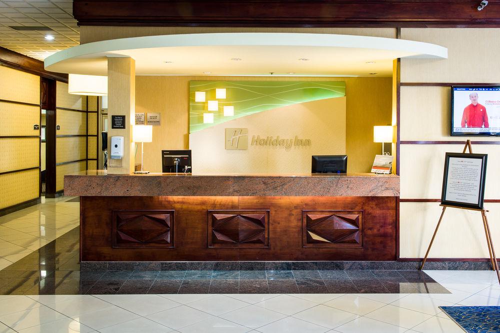 Four Points By Sheraton Windsor Downtown Экстерьер фото