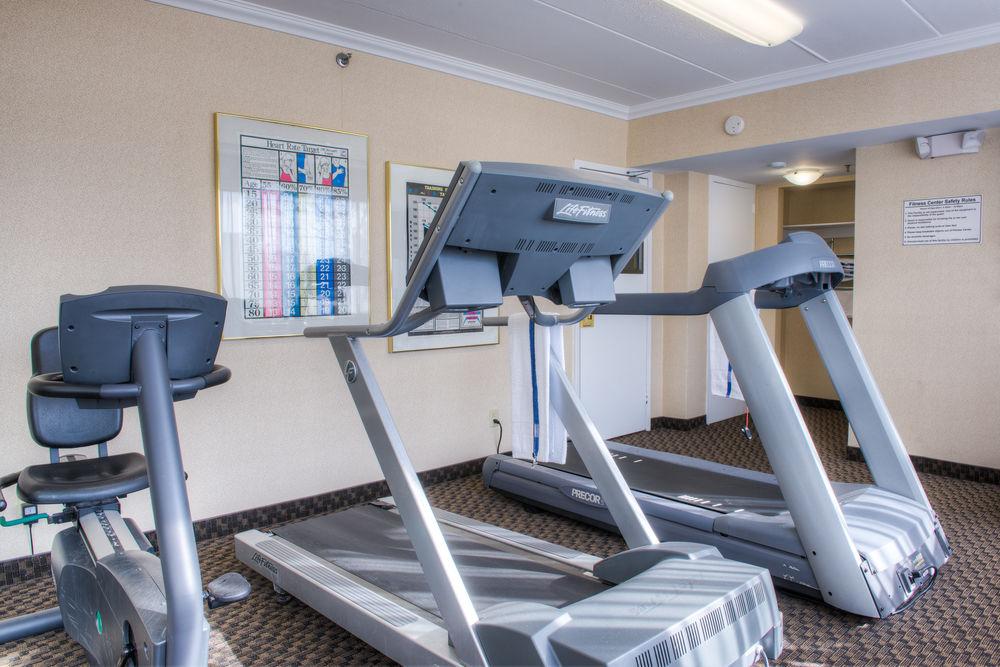Four Points By Sheraton Windsor Downtown Экстерьер фото