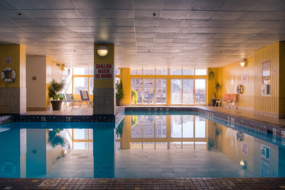 Four Points By Sheraton Windsor Downtown Экстерьер фото